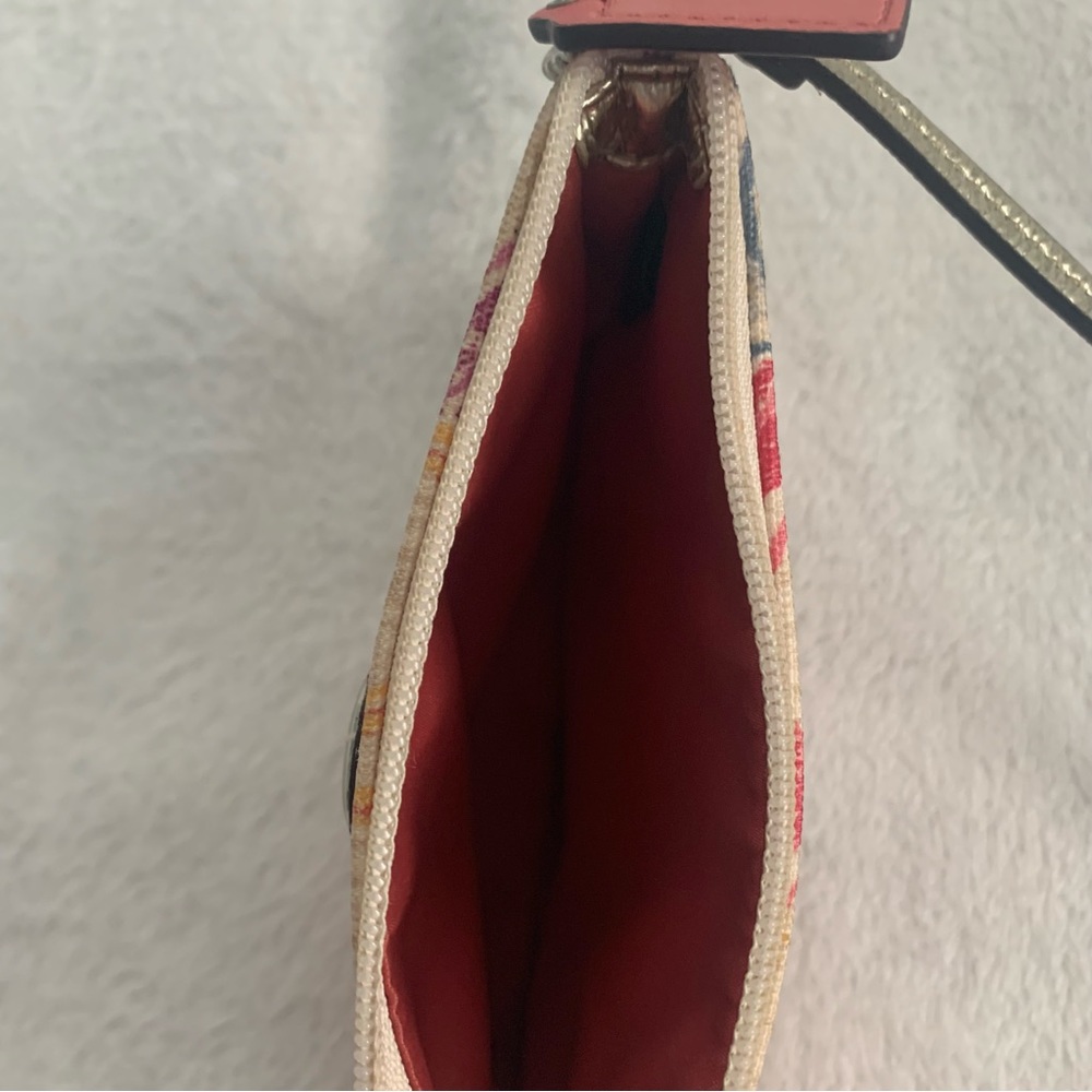 Mini Coach Wallet - Picture 4 of 5